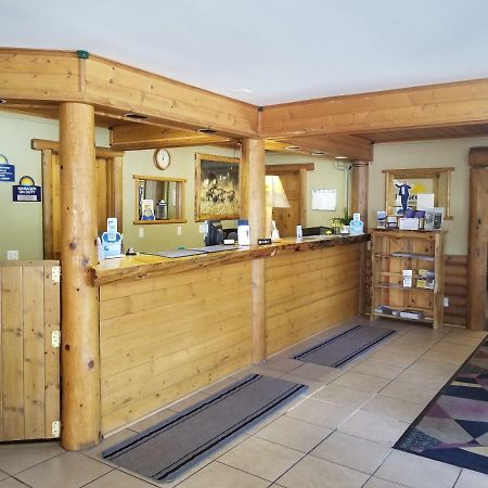Days Inn By Wyndham Sandpoint Ponderay Екстериор снимка